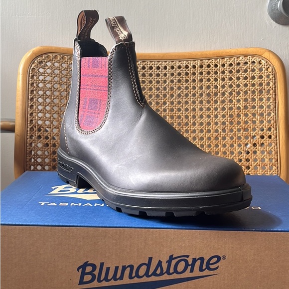 Blundstone Shoes Brand New Blundstone 20 Us W10m8 Au7 Poshmark